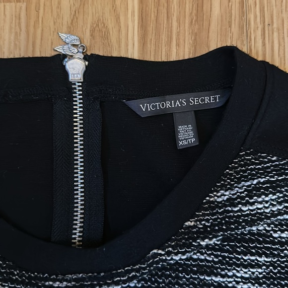 Victoria’s Secret knee length dress - Picture 2 of 4